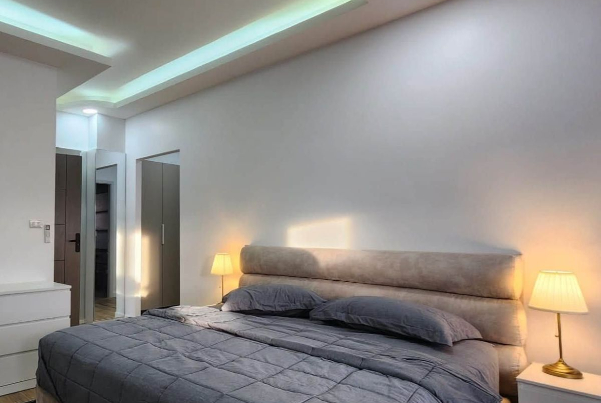 HS1490 – 5Bedroom Luxury Pool Villa House for Sale in The Shades Villas in Mapprachan