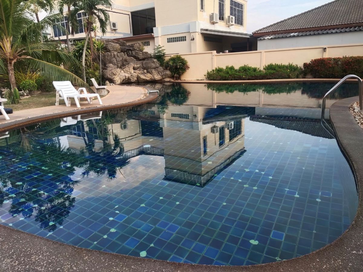 27 HR0891 -2Bedroom Single House for Rent in Pattaya Hill 2 in Khao Noi