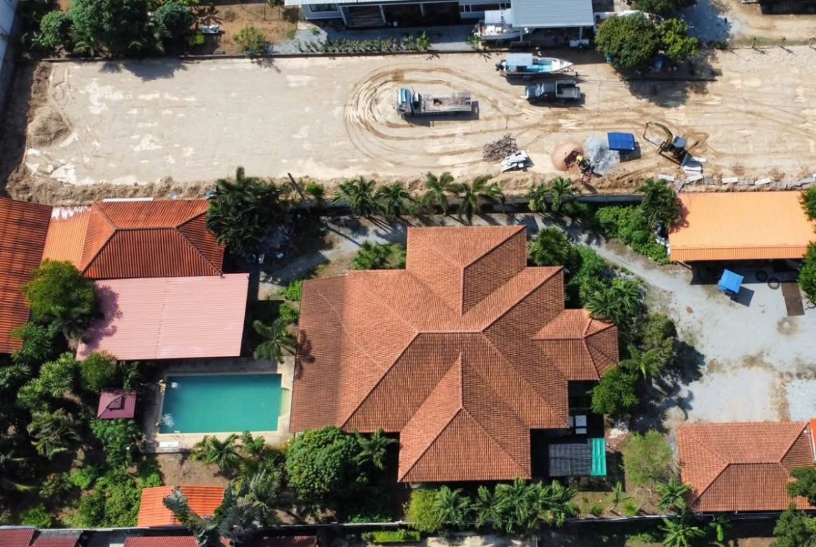 HS1506 – 4Bedroom Pool Villa House for Sale in Huay Yai