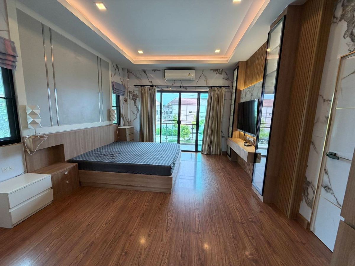HS1503 – 3Bedroom Pool Villa House for Sale in The Lake Village in Huay Yai