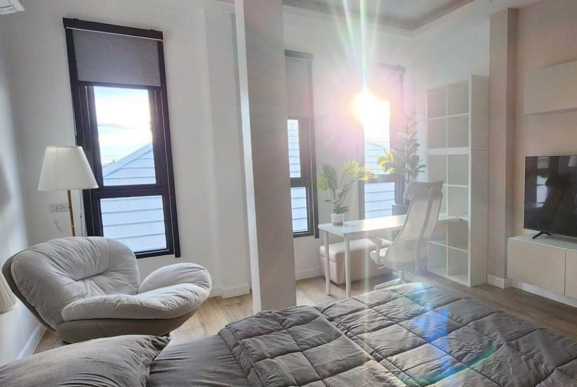 HS1490 – 5Bedroom Luxury Pool Villa House for Sale in The Shades Villas in Mapprachan