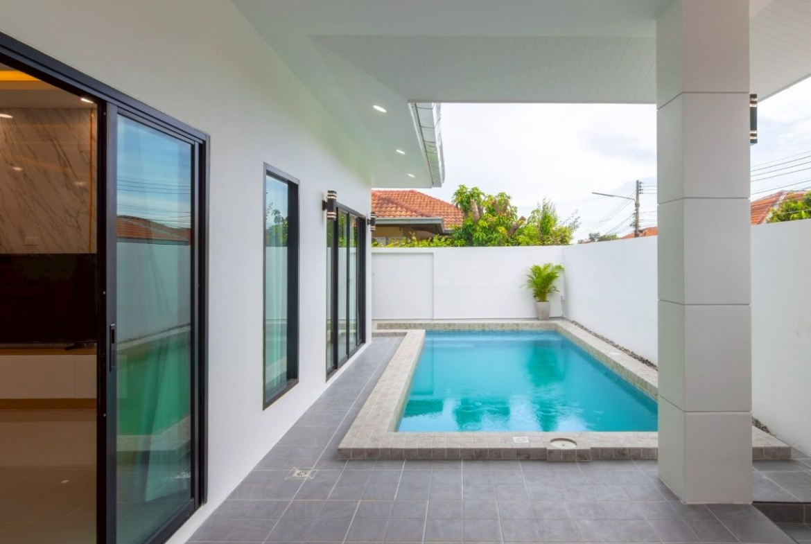 HS1494 – 3Bedroom Pool Villa House for Sale in Village Ek Mongkol 4/1 in Khao Talo