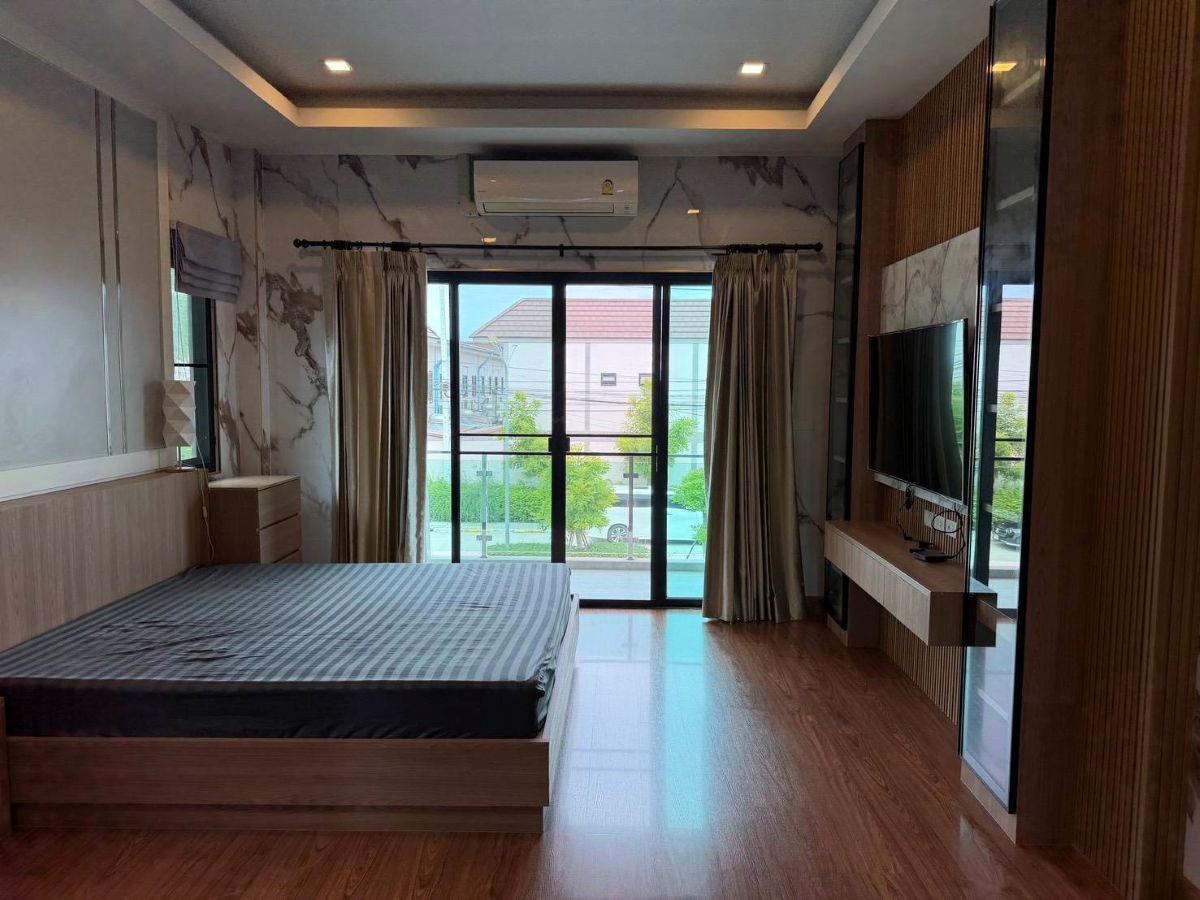 HS1503 – 3Bedroom Pool Villa House for Sale in The Lake Village in Huay Yai