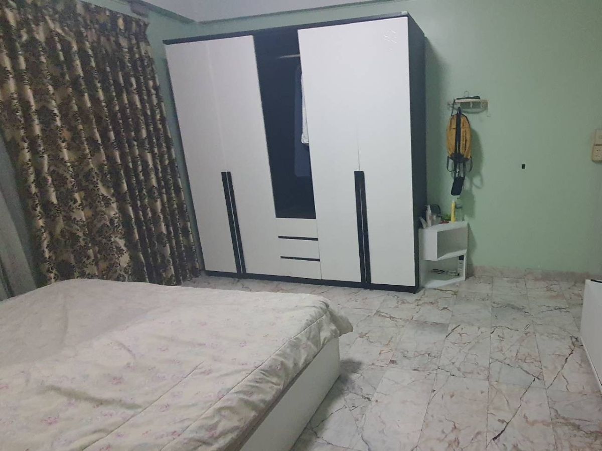 BS0021 -Commercial Building for Sale in Thepprasit Rd.