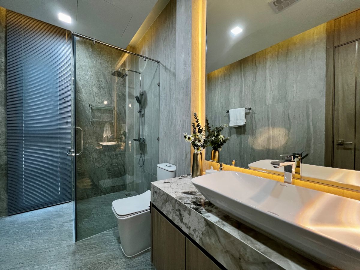 HS1504 – 5Bedroom Pool Villa House for Sale in Impress Villa in Soi Saim Country Club
