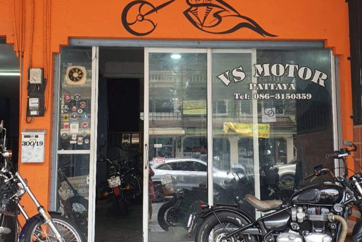 BS0021 -Commercial Building for Sale in Thepprasit Rd.