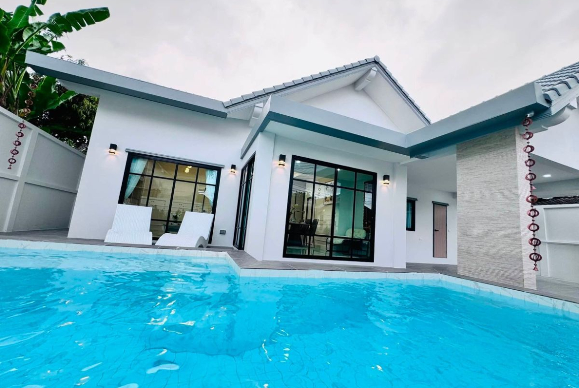 HS1496 – 3Bedroom Pool Villa House for Sale in Areya Villa in Soi Saim Country Club