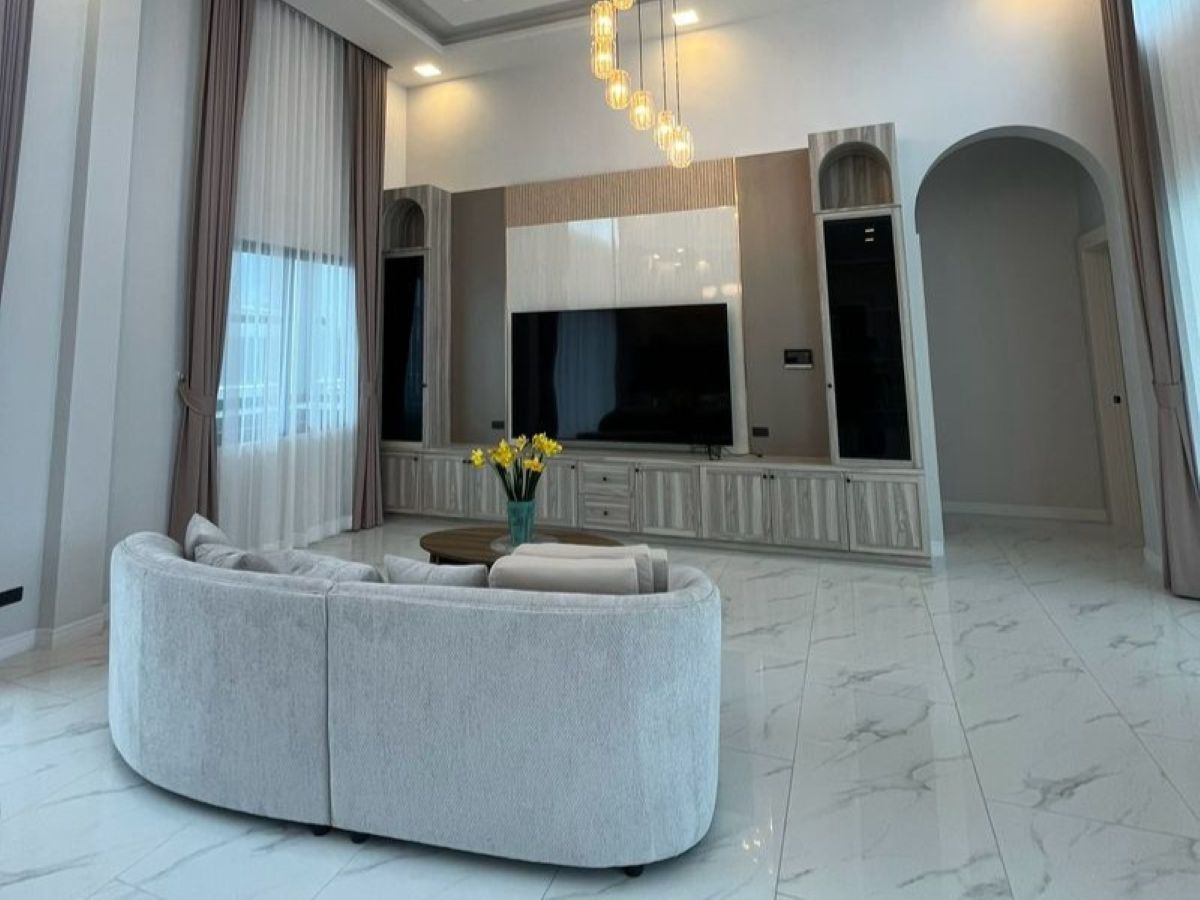 HS1498 – 4Bedroom Pool Villa House in Pornprapa Nimit 21 in Saim Country Club