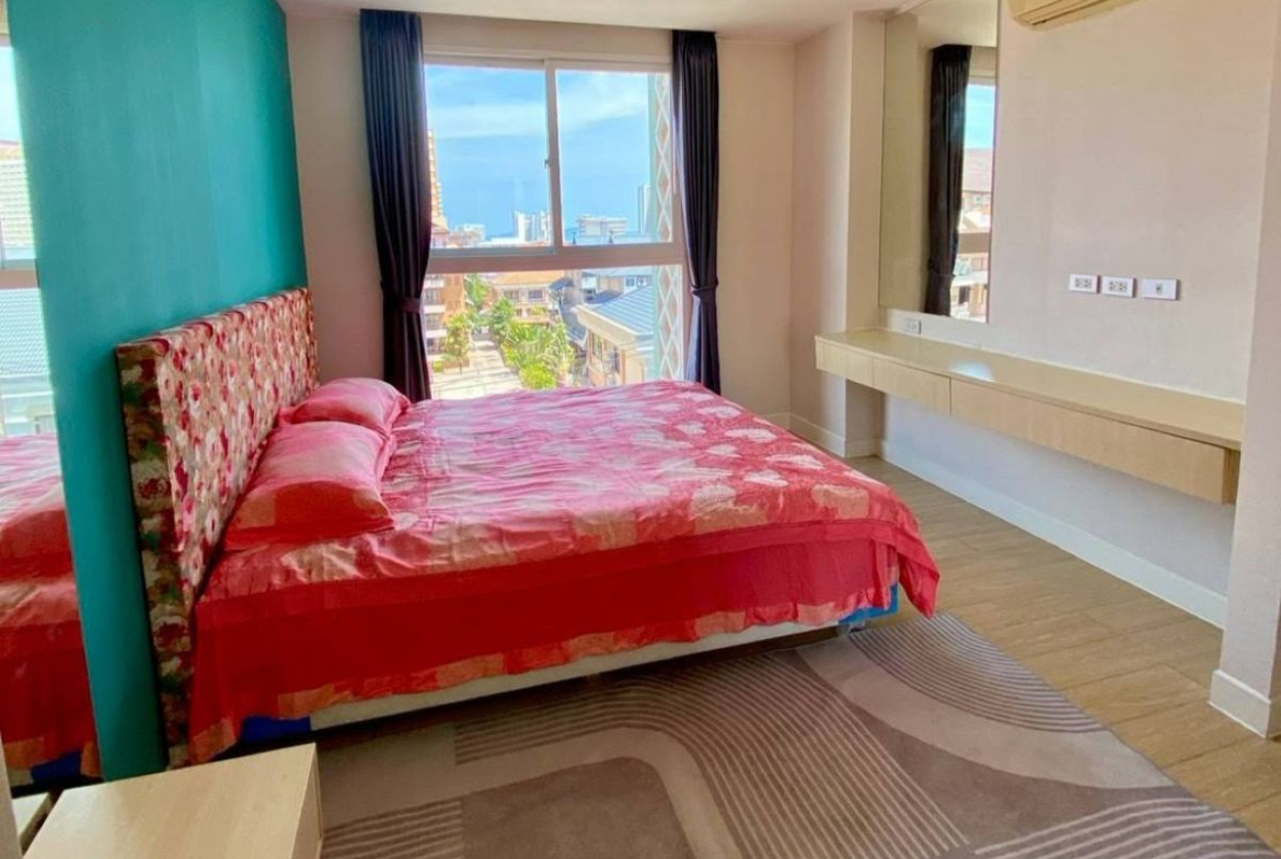 CR0304 – 1Bedroom Condominium For Rent in Grande Caribbean Condo in Thap Praya rd