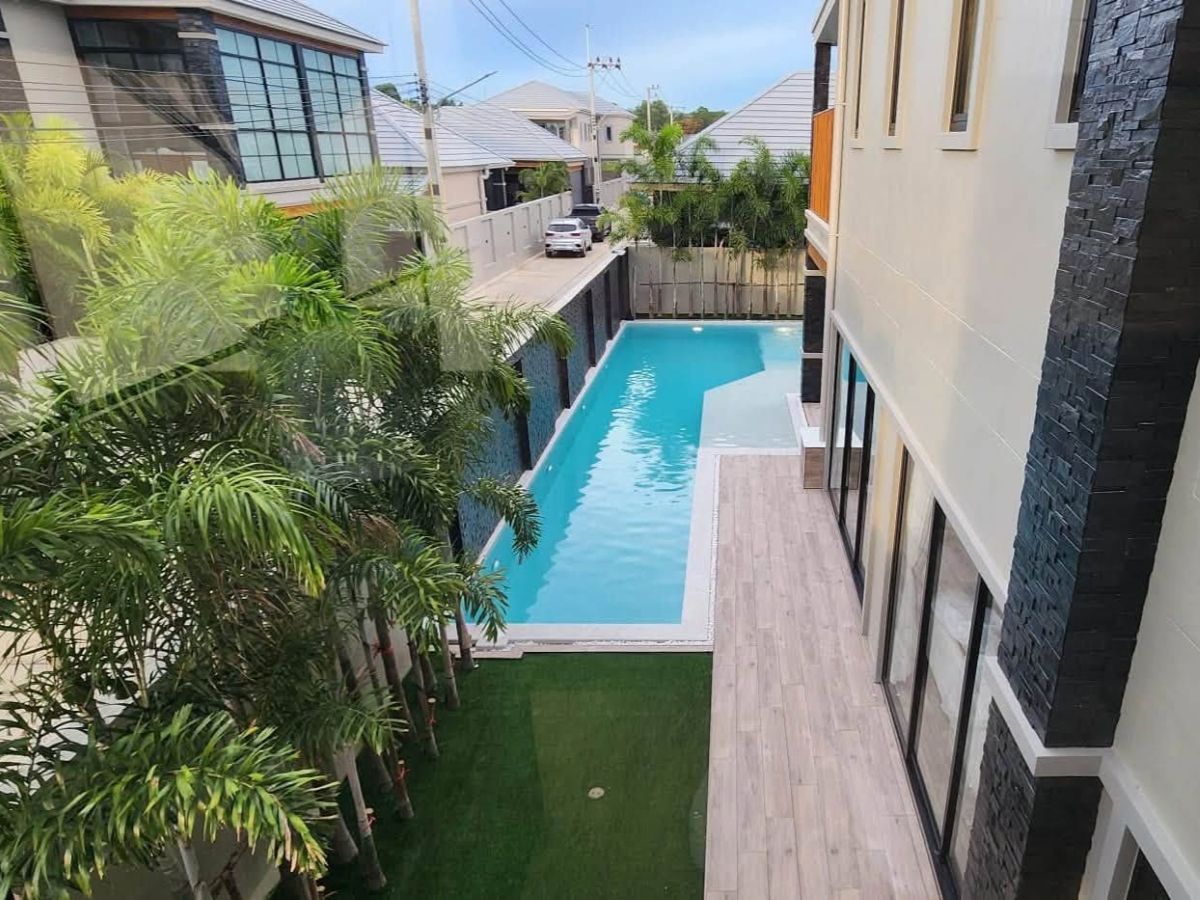 HS1490 – 5Bedroom Luxury Pool Villa House for Sale in The Shades Villas in Mapprachan
