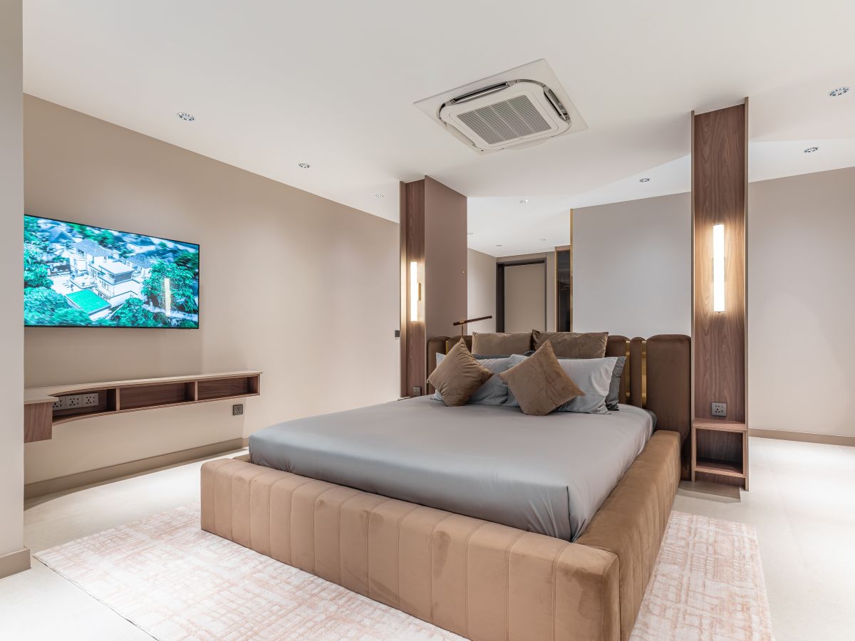 HS1489 – 7Bedroom 3-Storey Luxury Pool Villa House for Sale in Villa Nagawari in Na jomtien