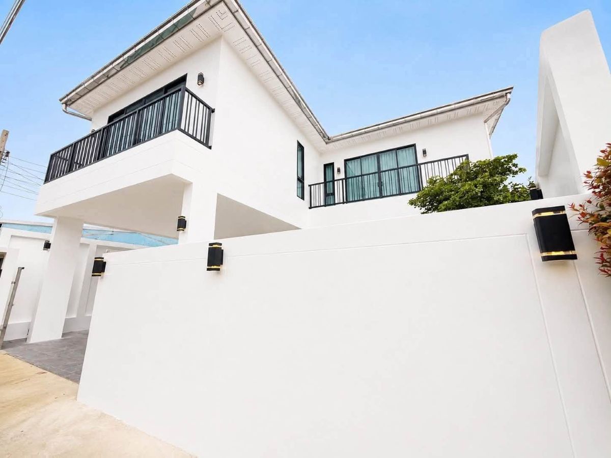 HS1497- 3Bedroom Pool Villa House for Sale in Soi Bun Kanchana 2 in Jomtien