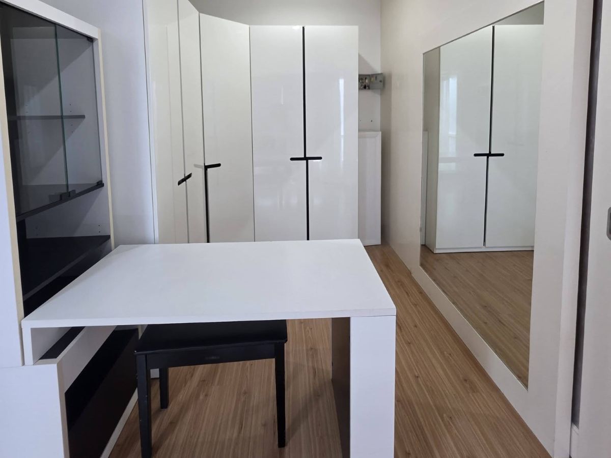 HS1501 – 3Bedroom 2-Storey Single House for Sale in Patta Village in Mabprachan