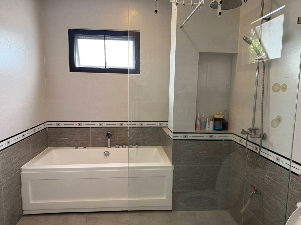 HS1503 – 3Bedroom Pool Villa House for Sale in The Lake Village in Huay Yai