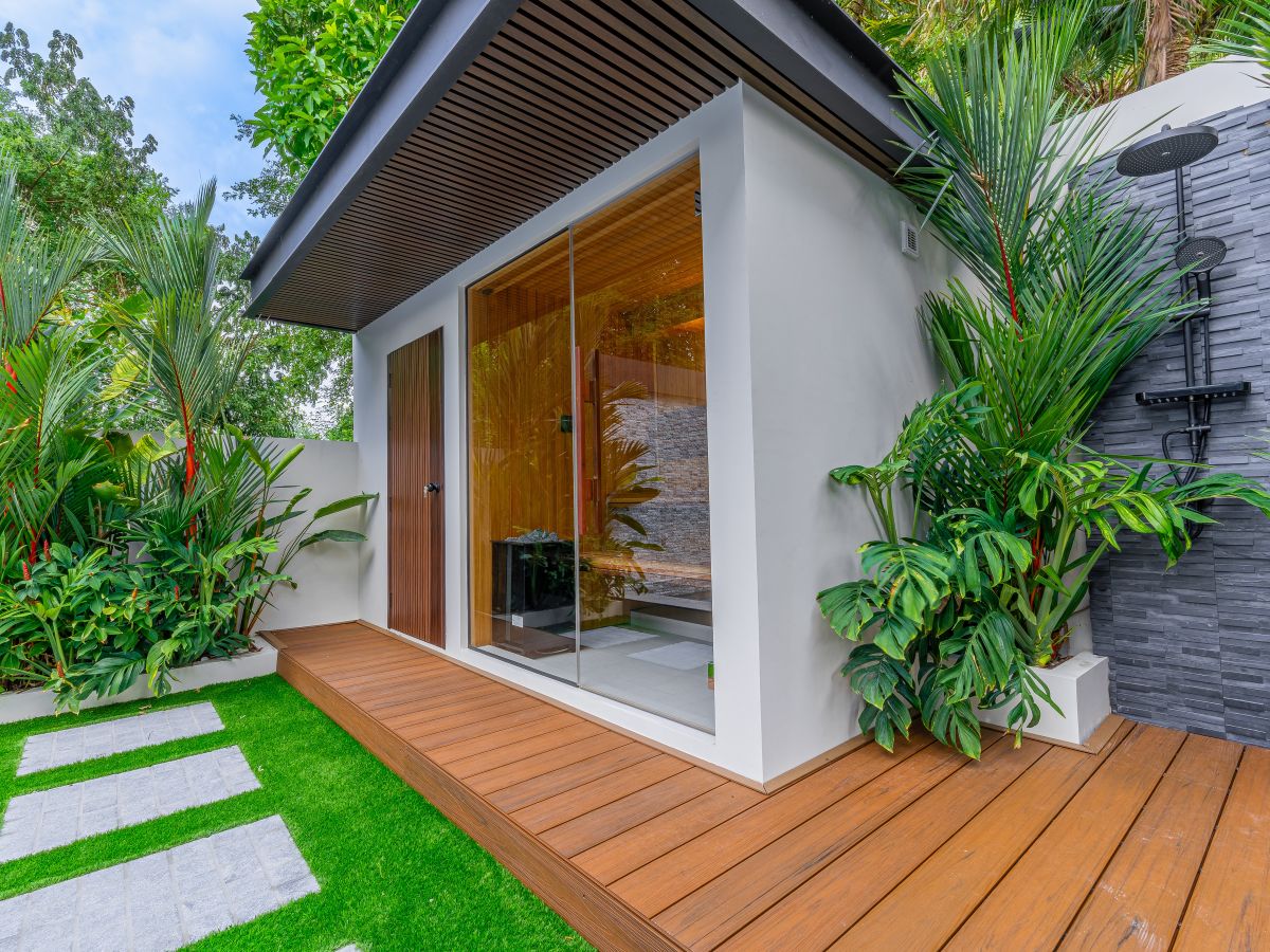 HS1489 – 7Bedroom 3-Storey Luxury Pool Villa House for Sale in Villa Nagawari in Na jomtien
