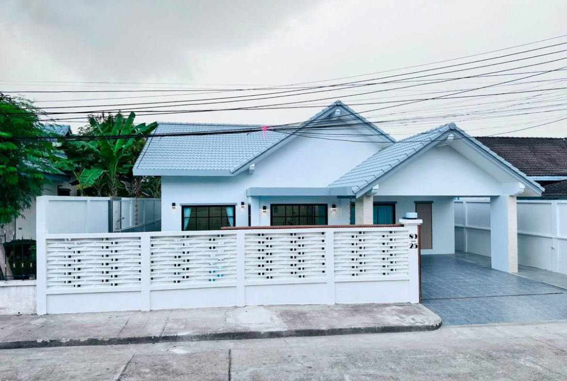 HS1496 – 3Bedroom Pool Villa House for Sale in Areya Villa in Soi Saim Country Club