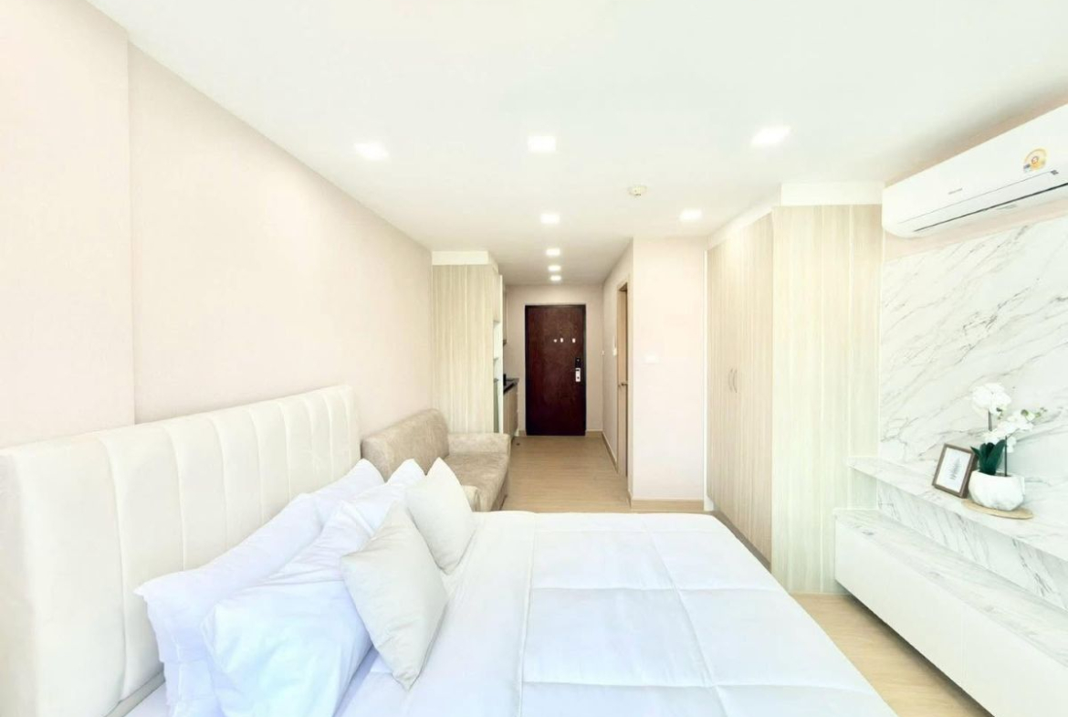 CR0302 -Studio Condominium for Rent in Laguna Bay 1 in Pratamnak