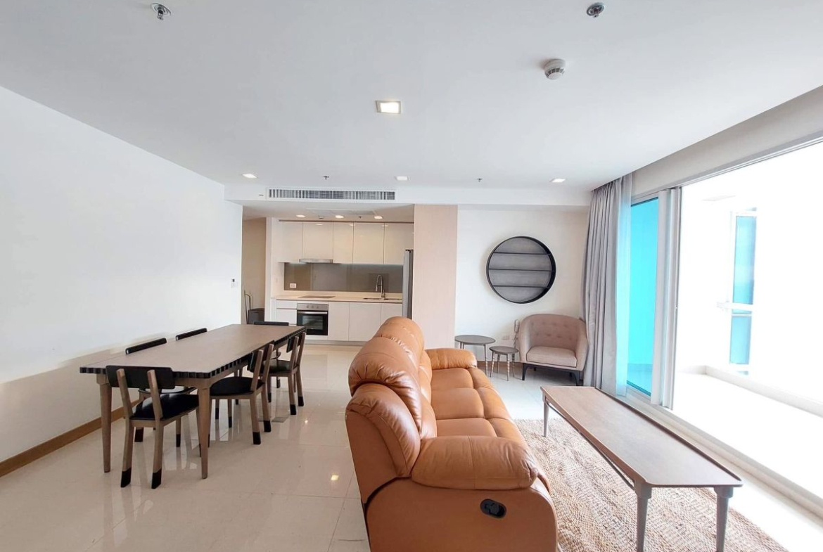CS3003 – 2Bedroom Condominium for Sale in The Palm Wongamat Beah in Wongamat
