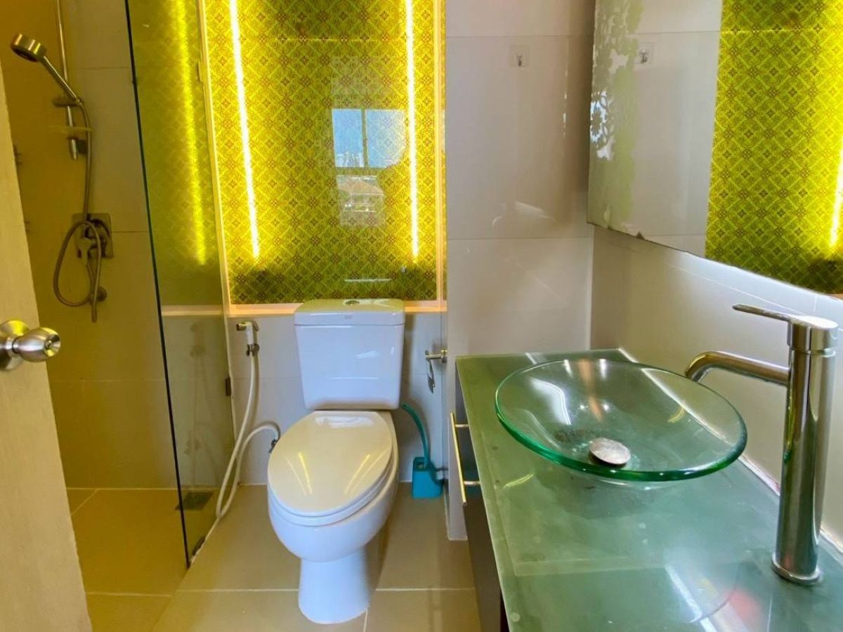 CR0304 – 1Bedroom Condominium For Rent in Grande Caribbean Condo in Thap Praya rd