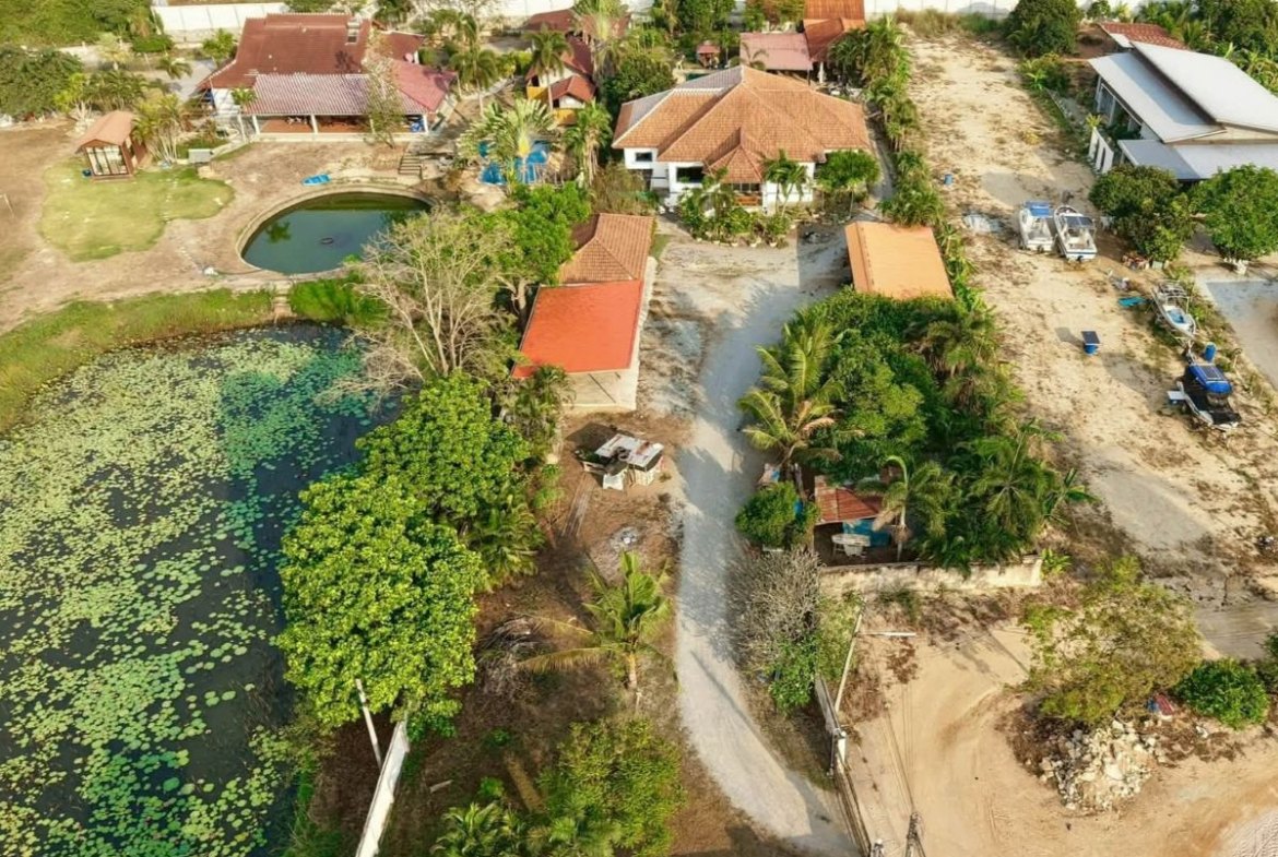 HS1506 – 4Bedroom Pool Villa House for Sale in Huay Yai