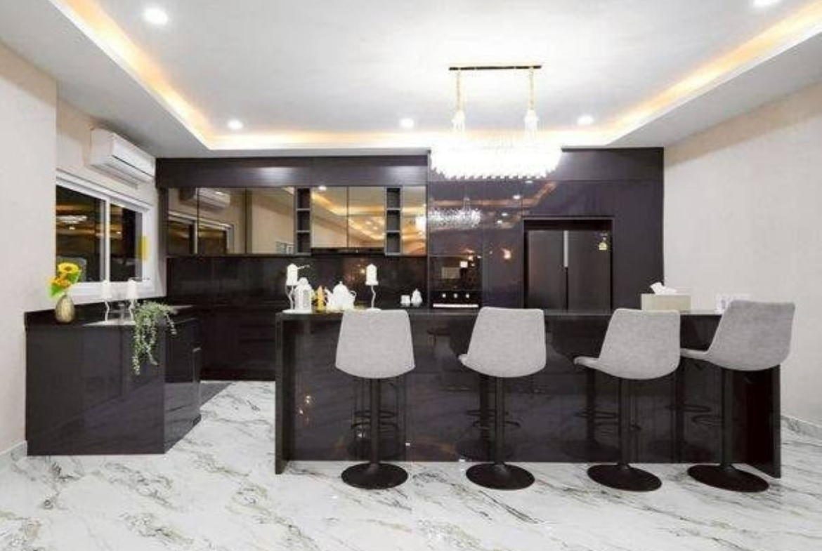 HS1495 – 7Bedroom Pool Villa for Sale and Rent in The White House in Jomtien