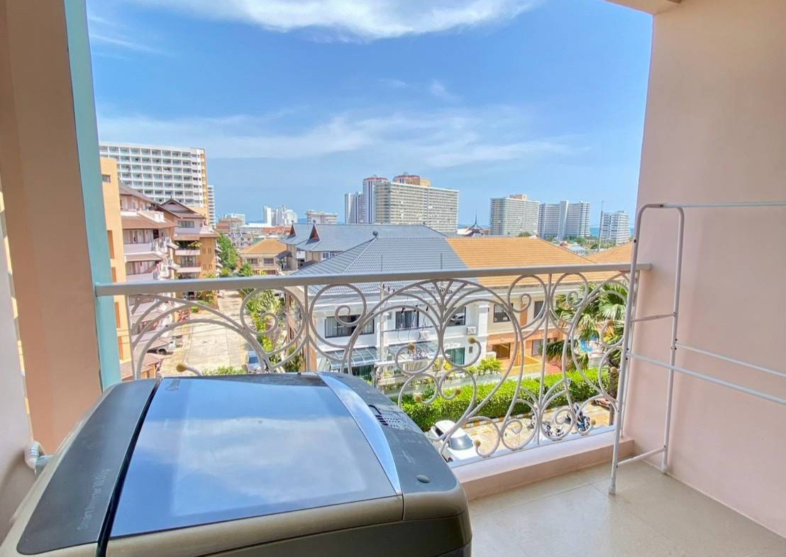 CR0304 – 1Bedroom Condominium For Rent in Grande Caribbean Condo in Thap Praya rd