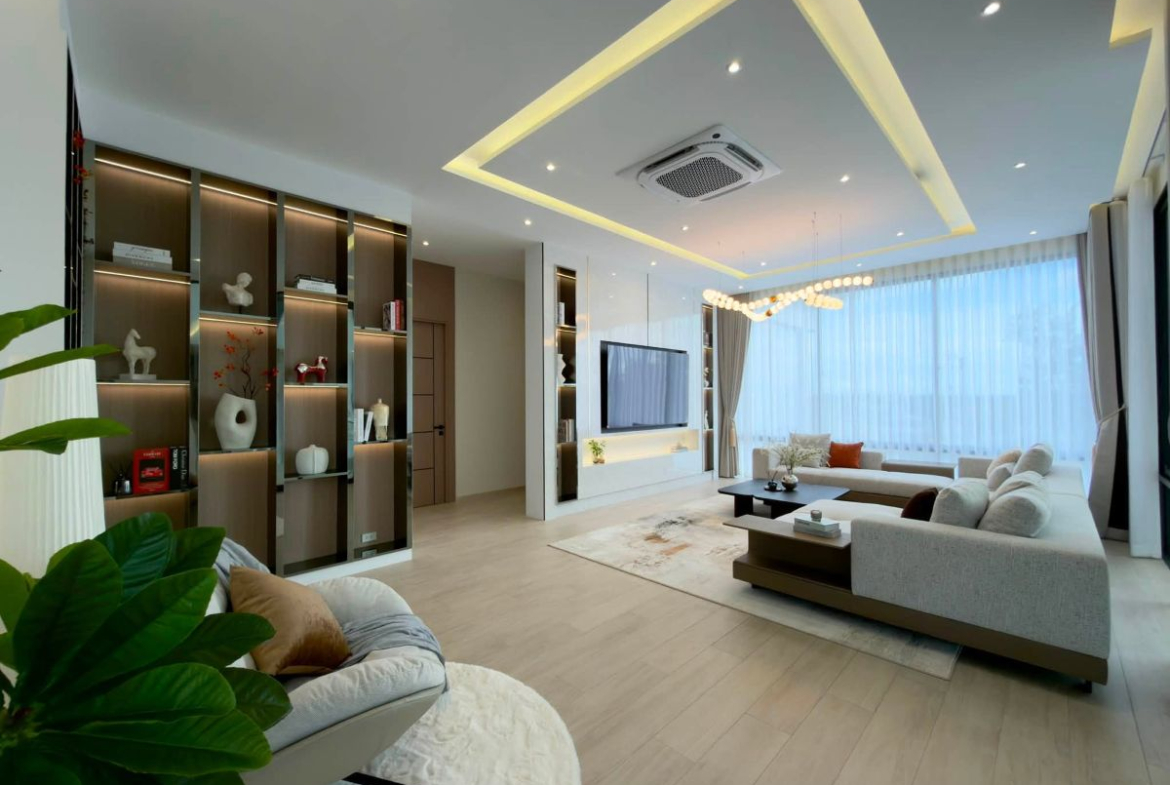 HS1505 – 5Bedroom Luxury Pool Villa House for Sale in Ultra Luxury House in Mabprachan