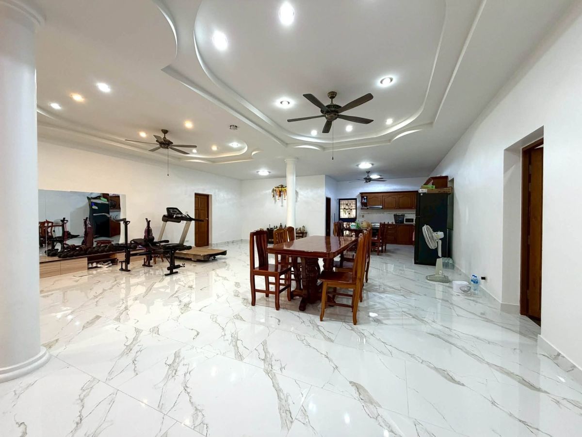 HS1506 – 4Bedroom Pool Villa House for Sale in Huay Yai