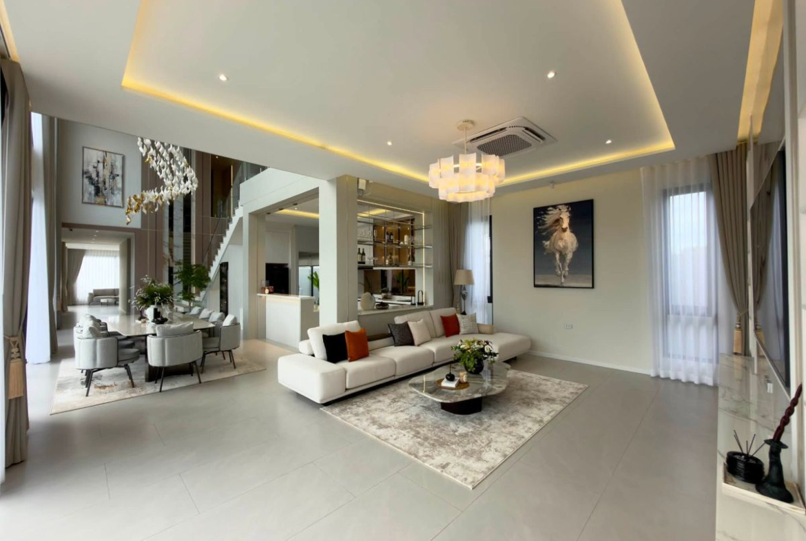 HS1505 – 5Bedroom Luxury Pool Villa House for Sale in Ultra Luxury House in Mabprachan