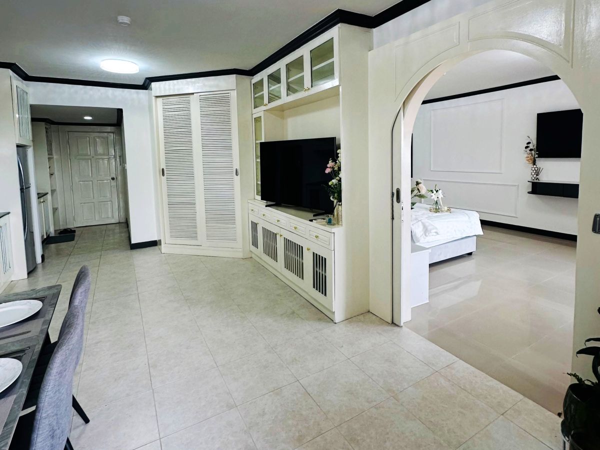 CS3002 – 1Bedroom Condominium for Sale in Kiang Talay Condotel in Phratamnak Soi 6