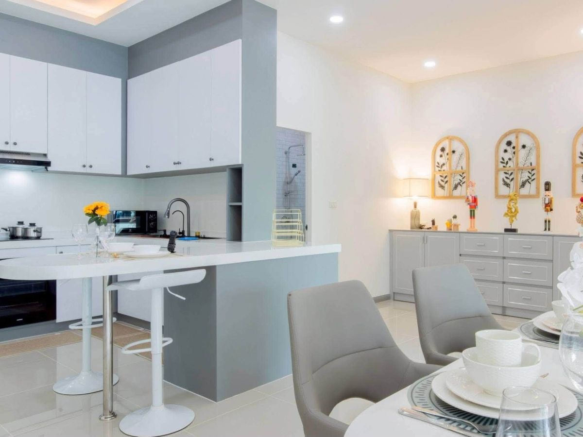 8 HS1488 – 3Bedroom Pool Villa for Sale in Areya Villa in Pattaya in Mabprachan Lake
