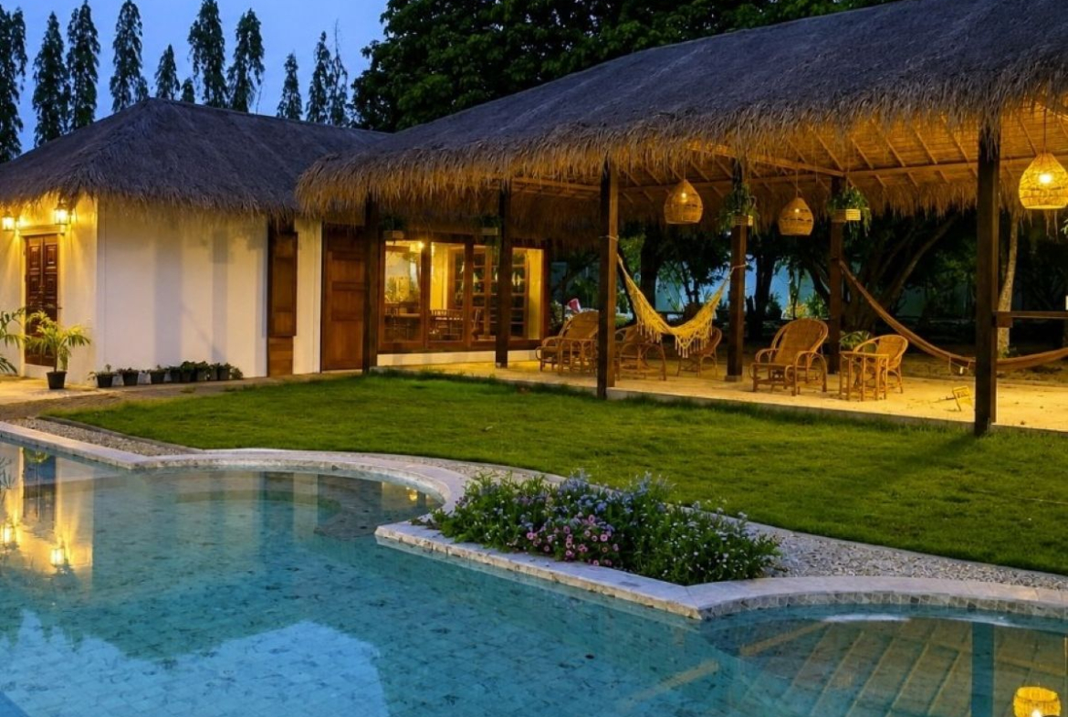 HR0893 – 4Bedroom Pool Villa Style Resort for Rent in Huay Yai