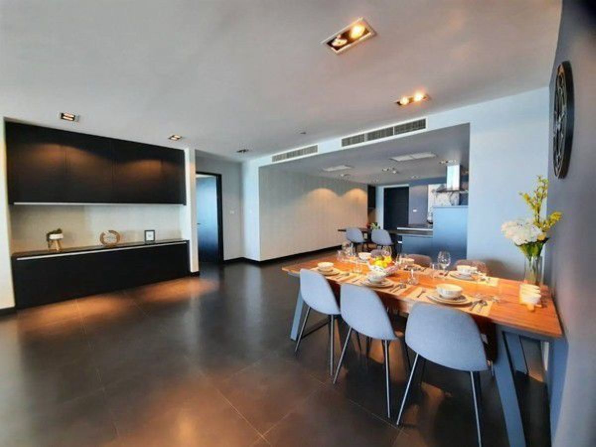 CS3019 – 3Bedroom Condominium for Sale/Rent in La Royal Beach in Na Jomtien