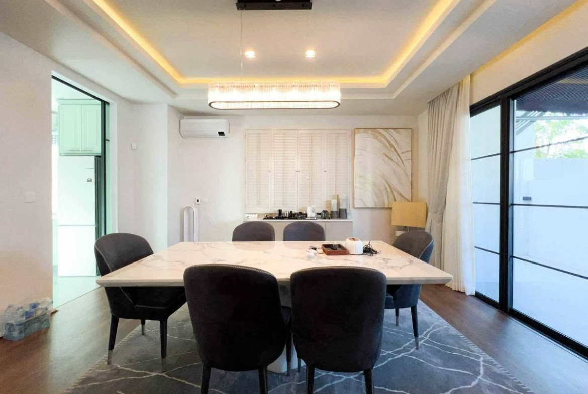 HS1515 – 4Bedroom Single House for Sale in Arcade by Pattaya in Nong Pla Lai