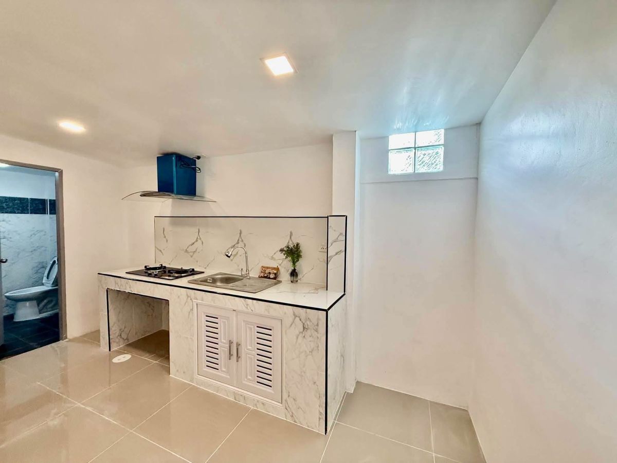 13 TS0175- 4Bedroom Townhouse for Sale in Pattaya Green Villed in Soi Siam Country Club
