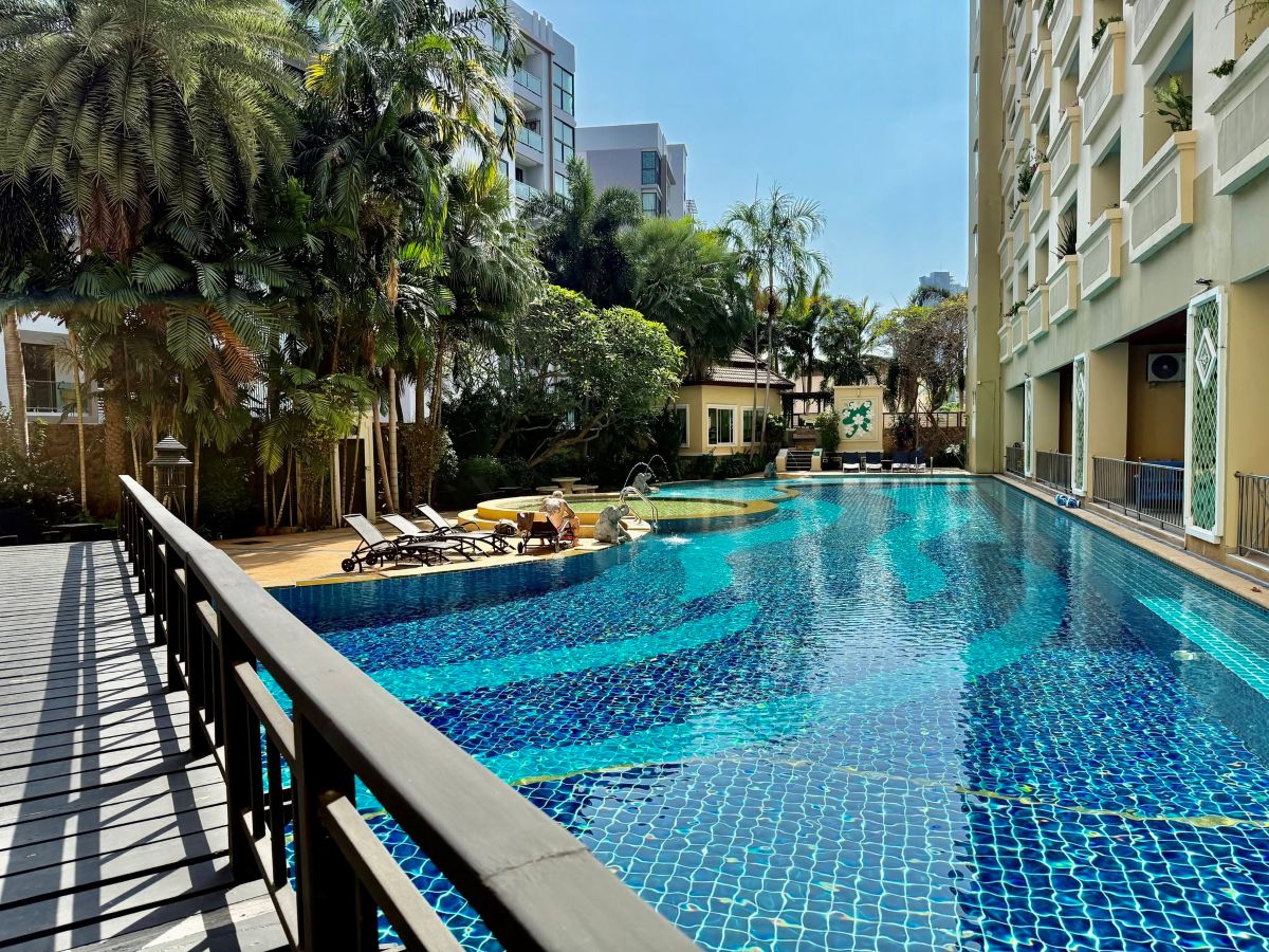 CS3026 – 2Bedroom Condominium for Sale in The Residence Jomtien in Thepprasit Soi 17
