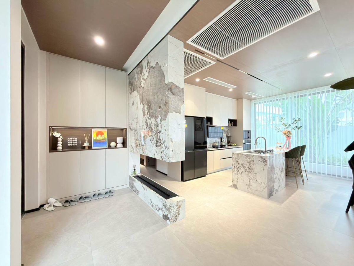 HS1510 – 4Bedroom Luxury Pool Villa House for Sale in Lavender Villa in Sukhumvit Rd.