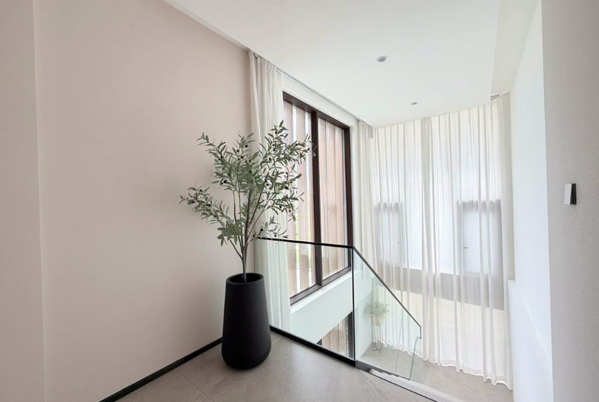 HS1510 – 4Bedroom Luxury Pool Villa House for Sale in Lavender Villa in Sukhumvit Rd.