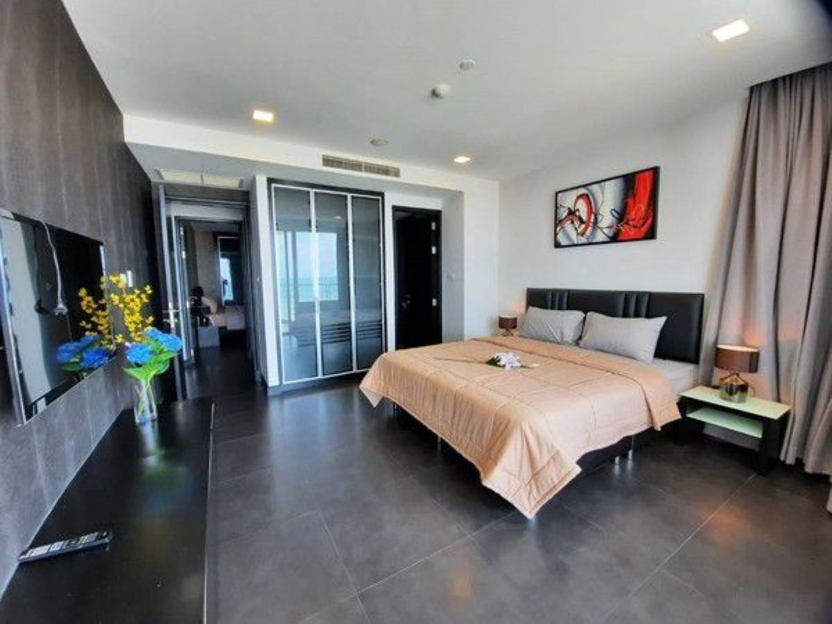CS3019 – 3Bedroom Condominium for Sale/Rent in La Royal Beach in Na Jomtien
