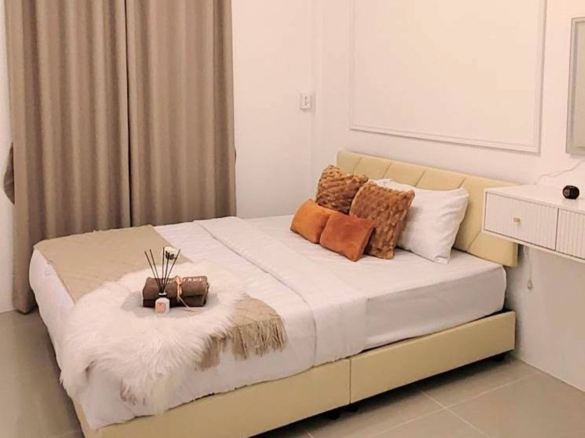 16 TS0175- 4Bedroom Townhouse for Sale in Pattaya Green Villed in Soi Siam Country Club