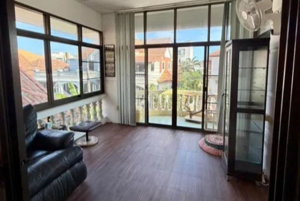 HS1517 – 3Bedroom 2-Storey Single House for Sale/Rent in Thanyawan Place in Sukhumvit Rd