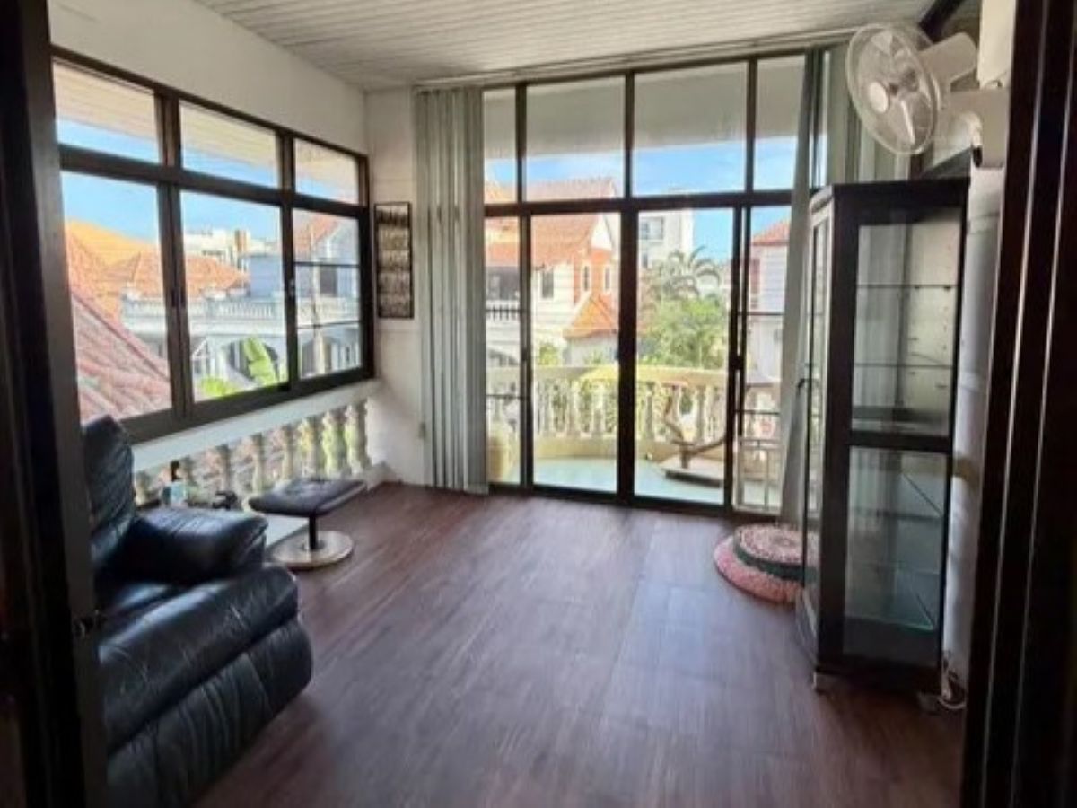 HS1517 – 3Bedroom 2-Storey Single House for Sale/Rent in Thanyawan Place in Sukhumvit Rd