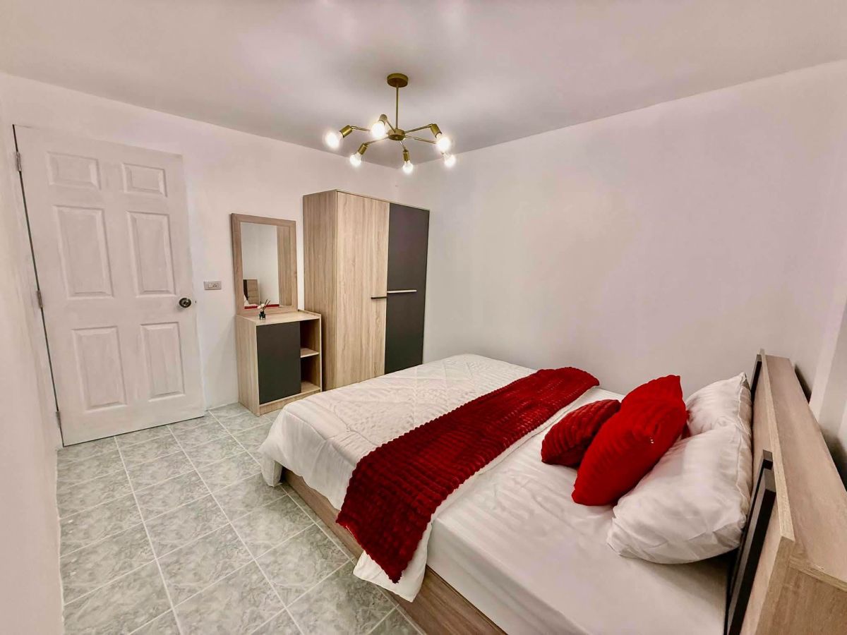 21 TS0175- 4Bedroom Townhouse for Sale in Pattaya Green Villed in Soi Siam Country Club