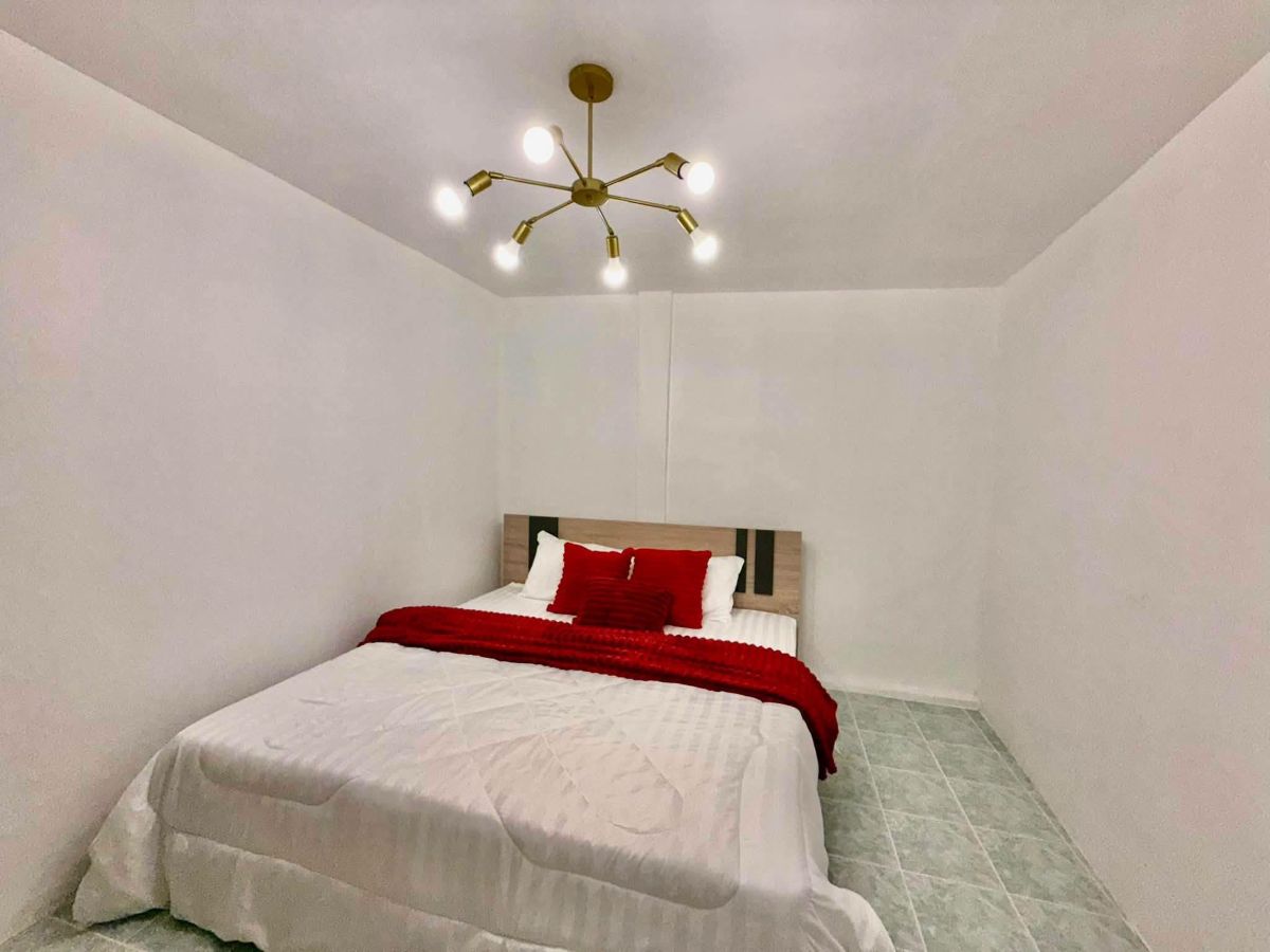 22 TS0175- 4Bedroom Townhouse for Sale in Pattaya Green Villed in Soi Siam Country Club