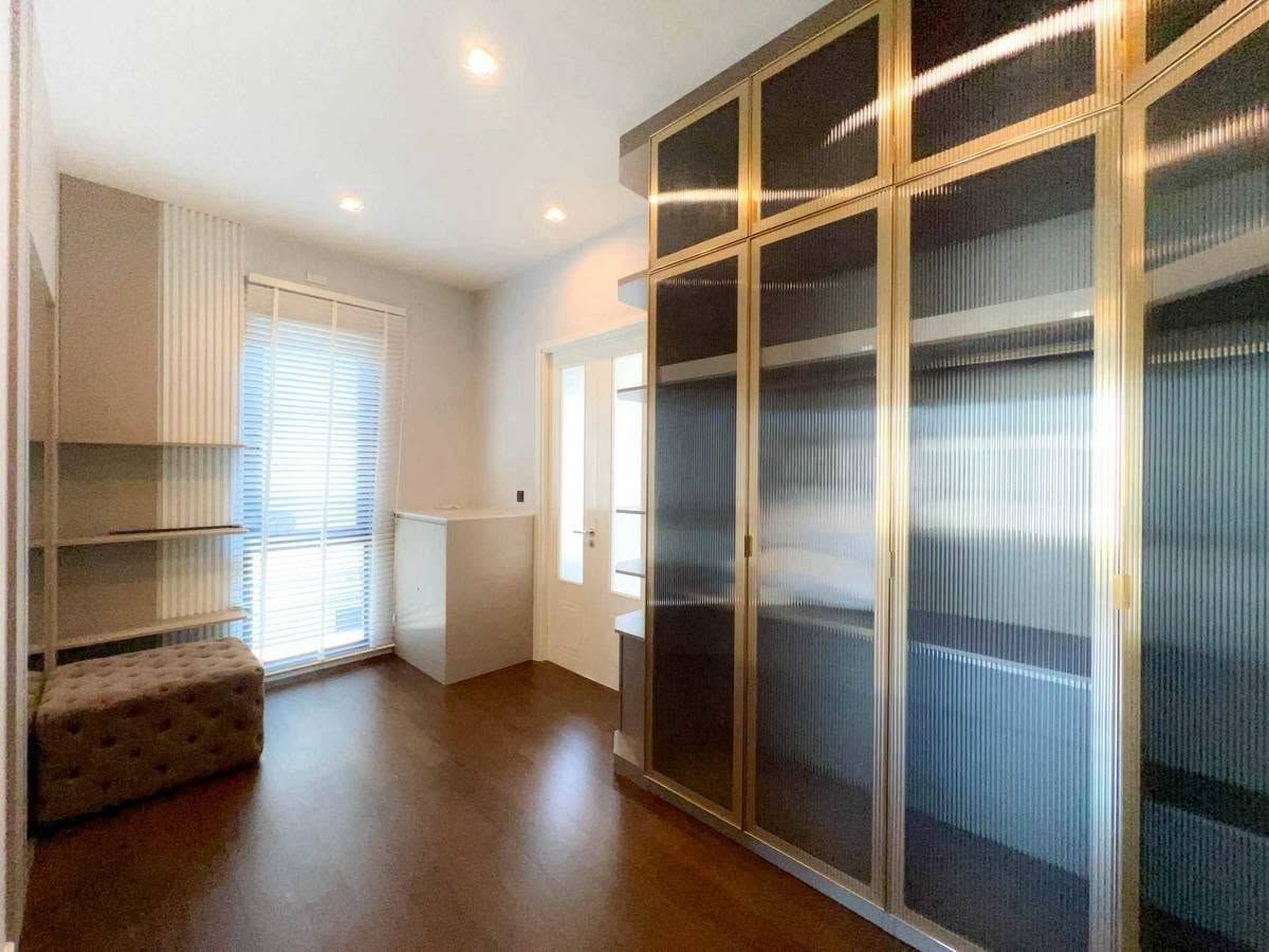 HS1515 – 4Bedroom Single House for Sale in Arcade by Pattaya in Nong Pla Lai