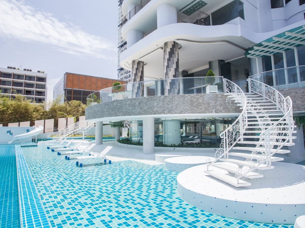 CS3019 – 3Bedroom Condominium for Sale/Rent in La Royal Beach in Na Jomtien