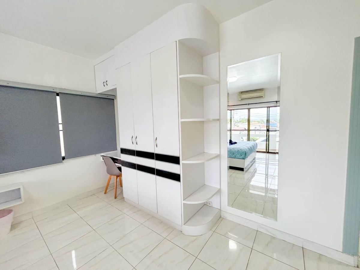 HS1509 – 4Bedroom Pool Villa House for Sale in Paradise Hill 2 in Khao Noi