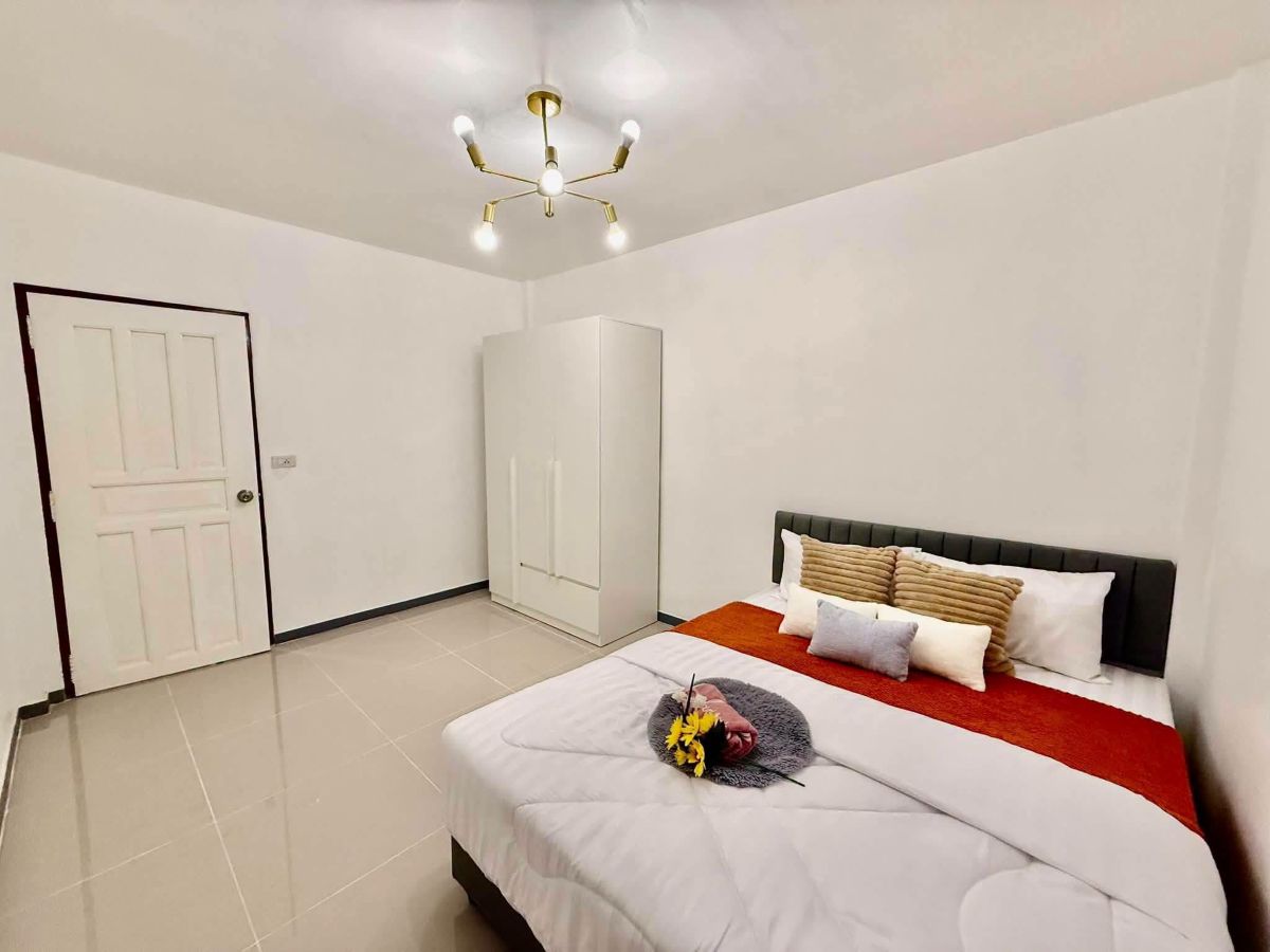 26 TS0175- 4Bedroom Townhouse for Sale in Pattaya Green Villed in Soi Siam Country Club