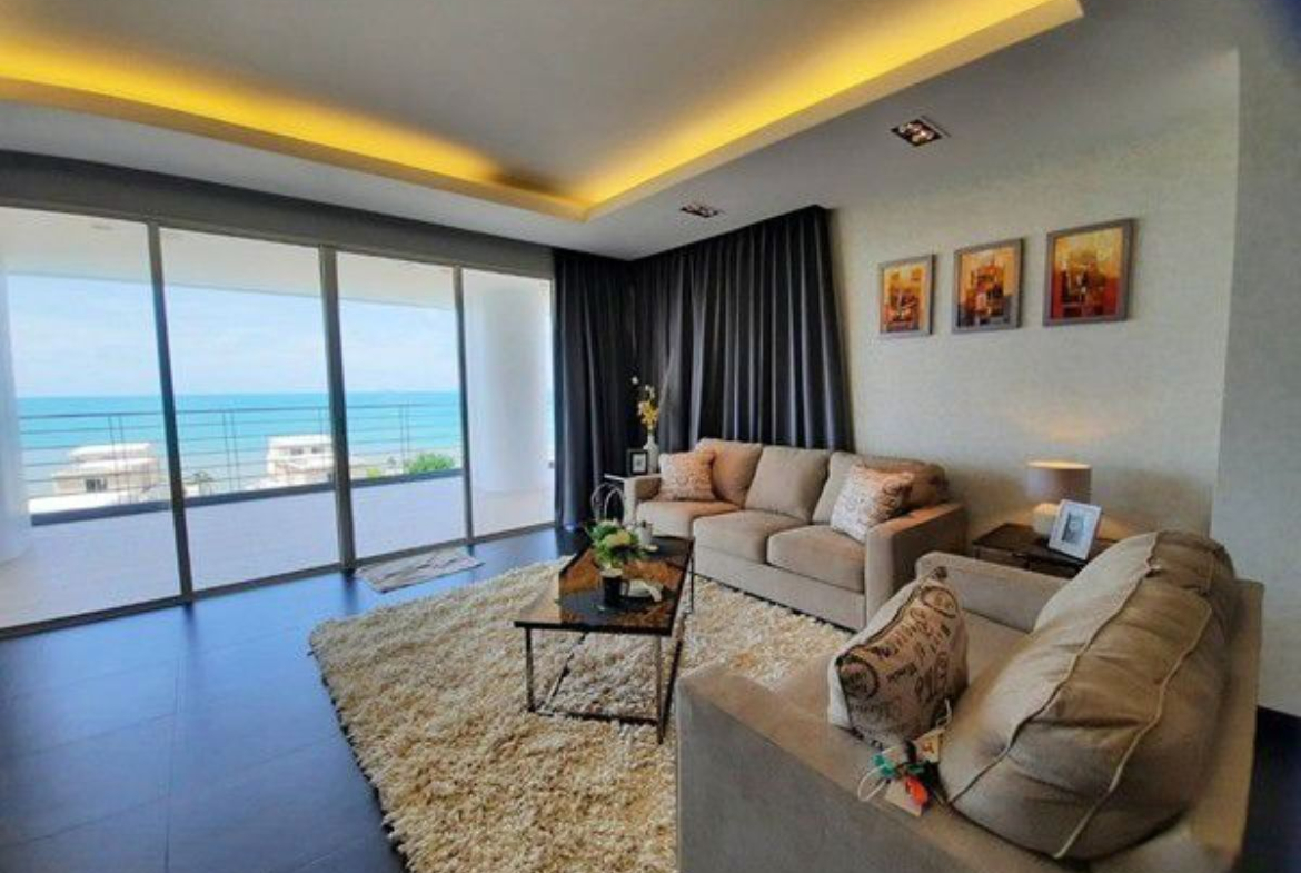 CS3019 – 3Bedroom Condominium for Sale/Rent in La Royal Beach in Na Jomtien