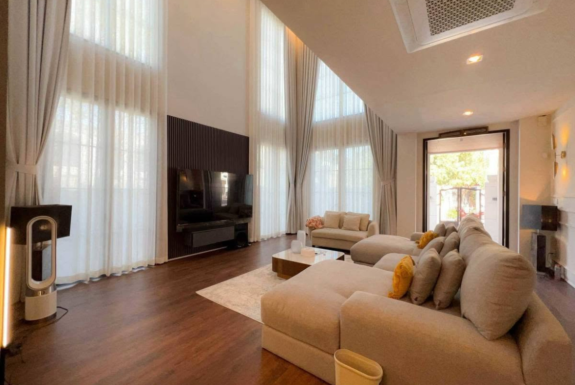 HS1515 – 4Bedroom Single House for Sale in Arcade by Pattaya in Nong Pla Lai